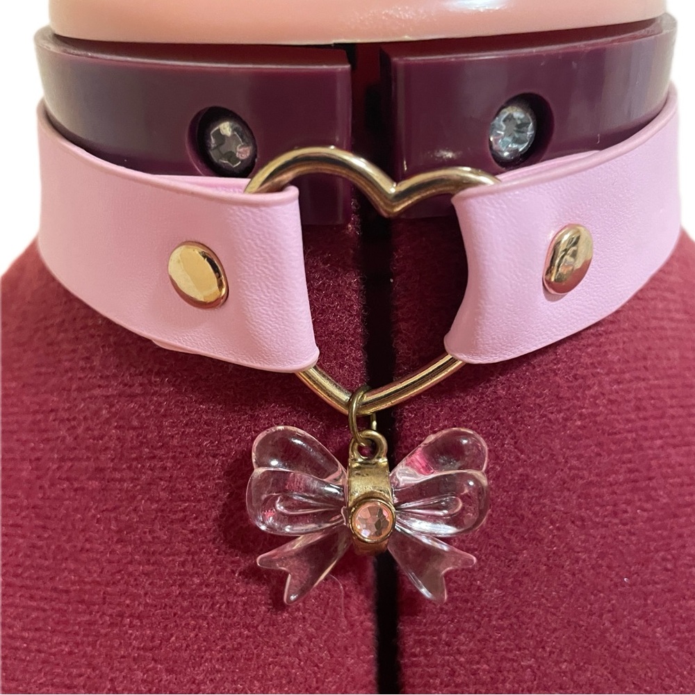 PINK kawaii cute heart choker w charm 🌸🎀